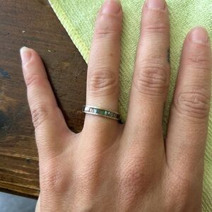 Elegant Silver and Iridescent Women's Ring